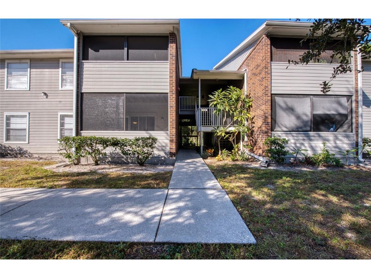 1400 Gandy Blvd. N Boulevard N #811 Saint Petersburg FL 33702 TB8446064 image2