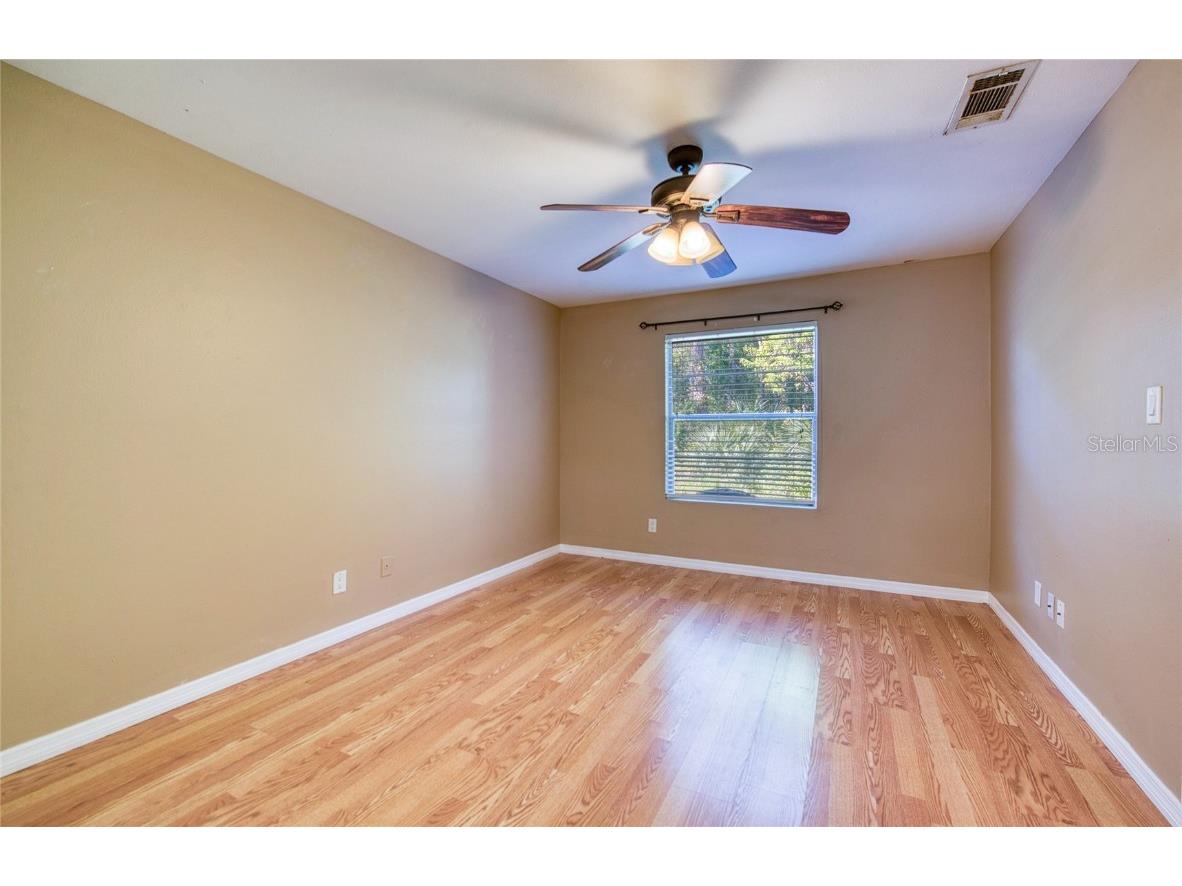 1400 Gandy Blvd. N Boulevard N #811 Saint Petersburg FL 33702 TB8446064 image26