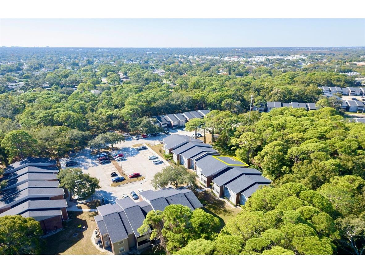 1400 Gandy Blvd. N Boulevard N #811 Saint Petersburg FL 33702 TB8446064 image3