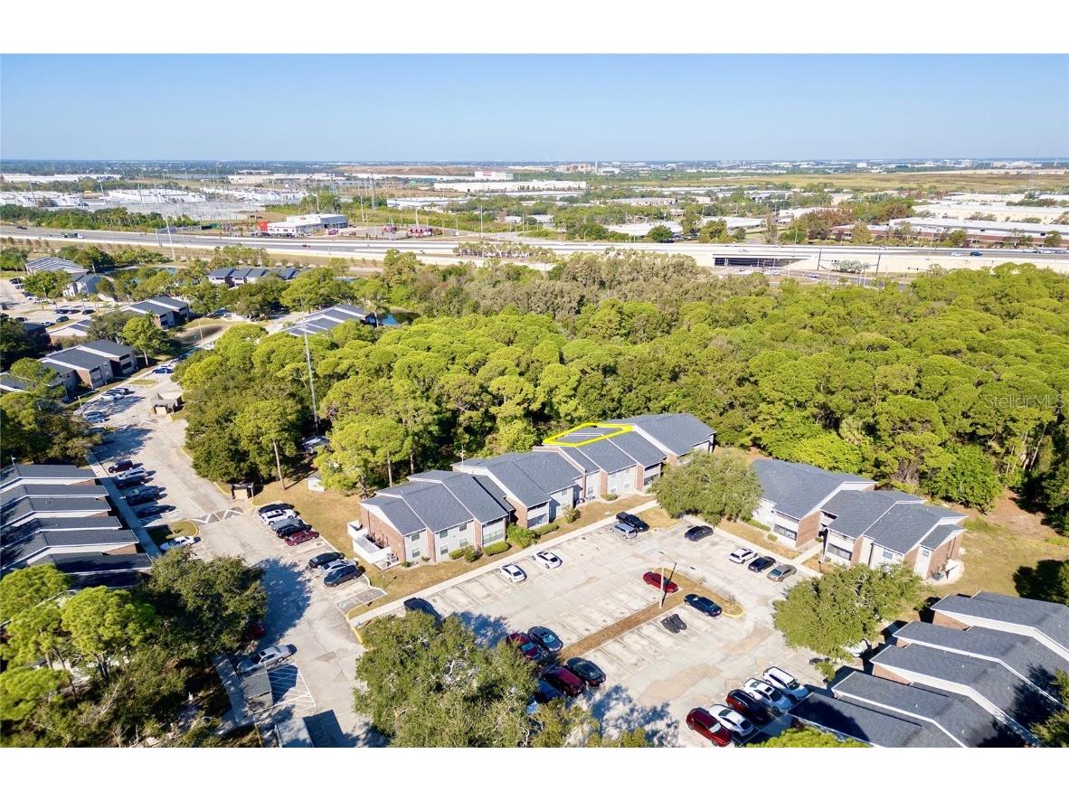 1400 Gandy Blvd. N Boulevard N #811 Saint Petersburg FL 33702 TB8446064 image4