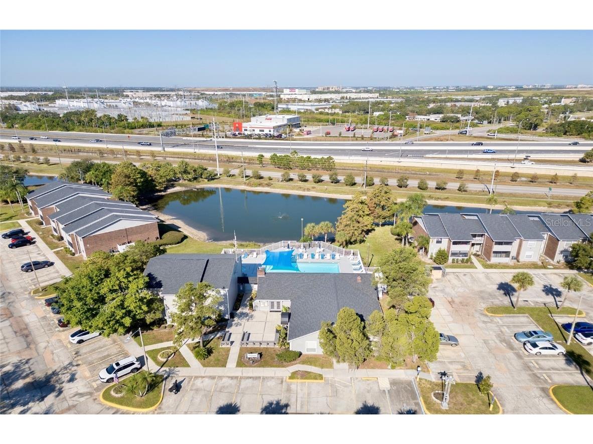 1400 Gandy Blvd. N Boulevard N #811 Saint Petersburg FL 33702 TB8446064 image40