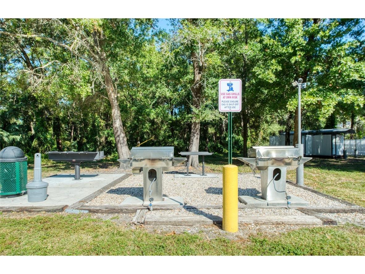 1400 Gandy Blvd. N Boulevard N #811 Saint Petersburg FL 33702 TB8446064 image41