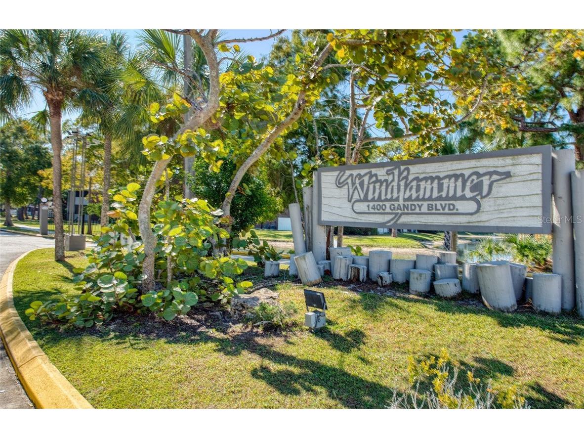 1400 Gandy Blvd. N Boulevard N #811 Saint Petersburg FL 33702 TB8446064 image46