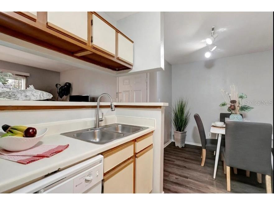 1400 Gandy Boulevard #1407 Saint Petersburg FL 33702 TB8493867 image7