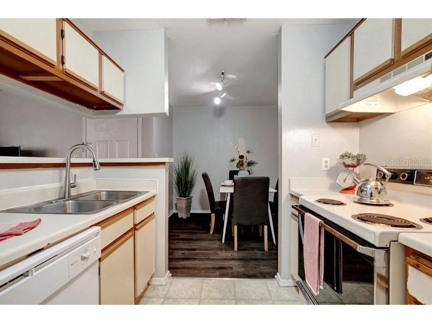 1400 Gandy Boulevard #1407 Saint Petersburg FL 33702 TB8493867 image8