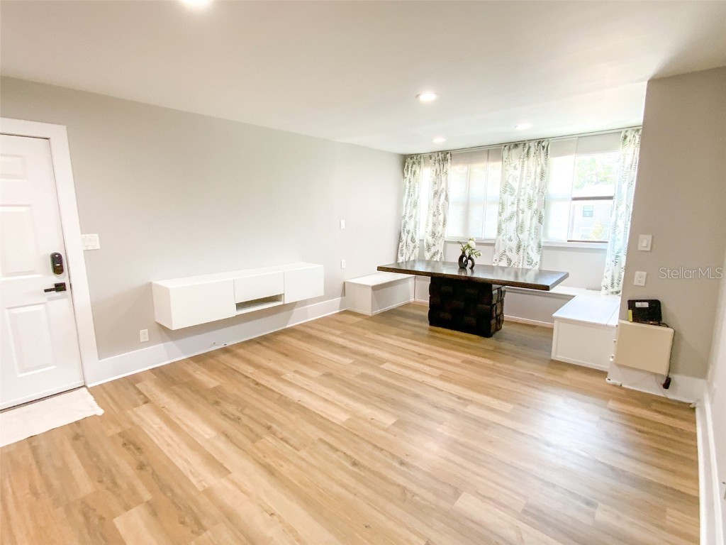 1400 Gandy Boulevard N #1013 Saint Petersburg FL 33702 TB8454179 image12