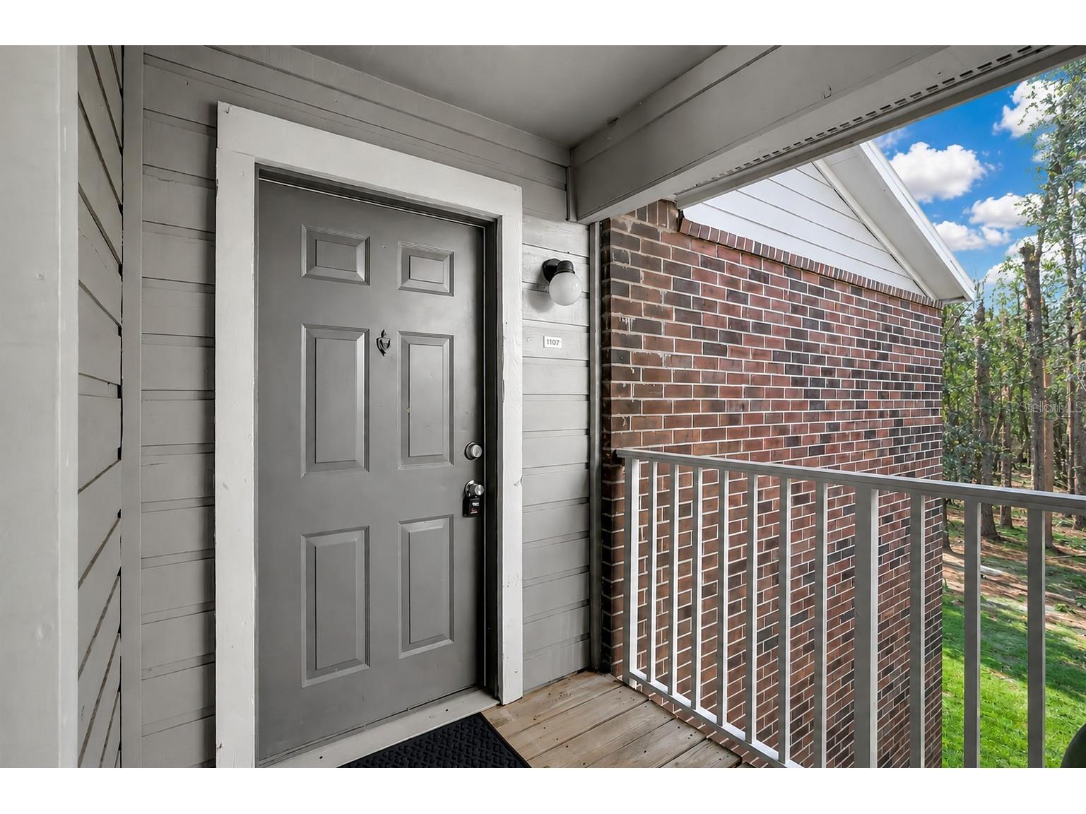 1400 Gandy Boulevard N #1107 Saint Petersburg FL 33702 TB8510174 image4