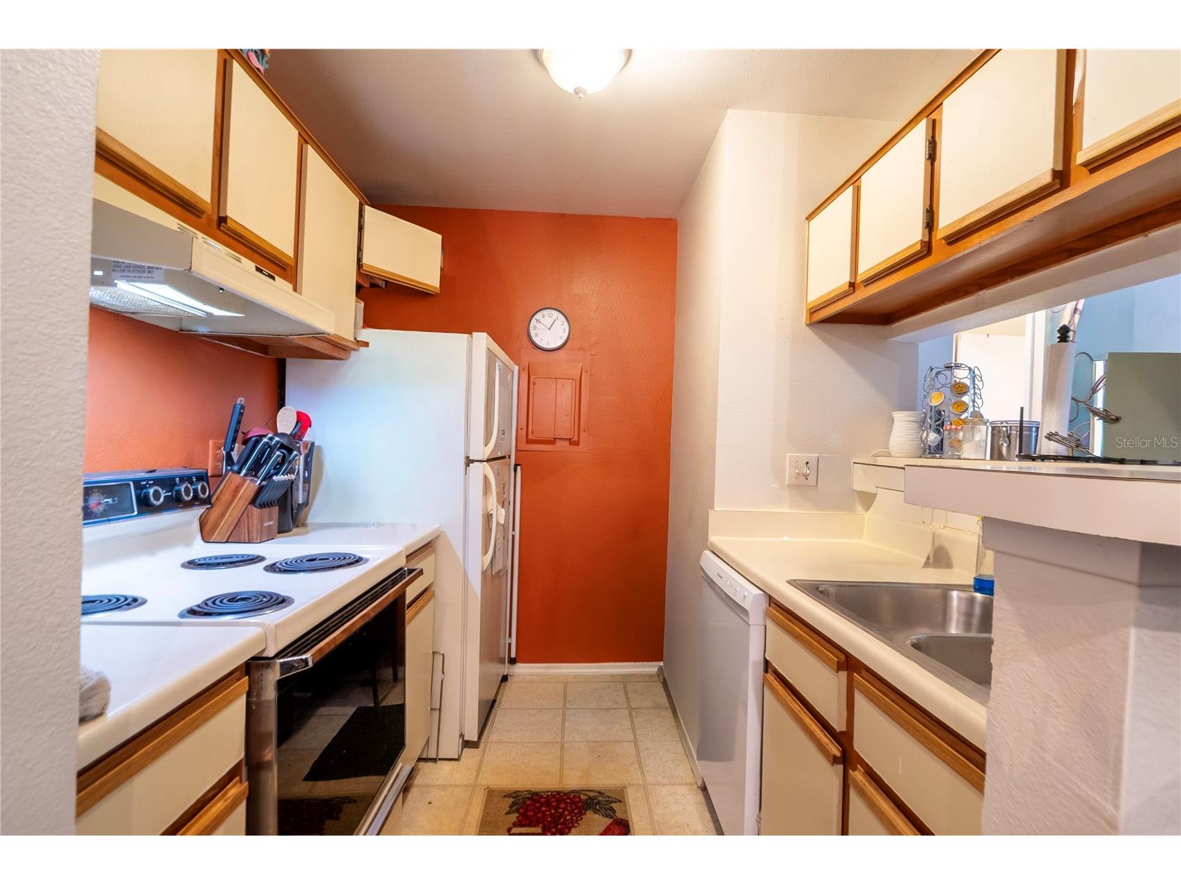 1400 Gandy Boulevard N #1111 Saint Petersburg FL 33702 TB8488303 image8