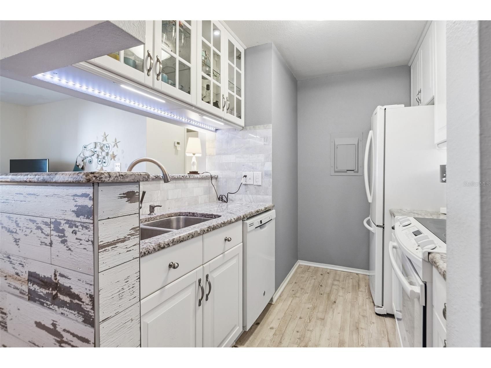 1400 Gandy Boulevard N #113 Saint Petersburg FL 33702 TB8485871 image14