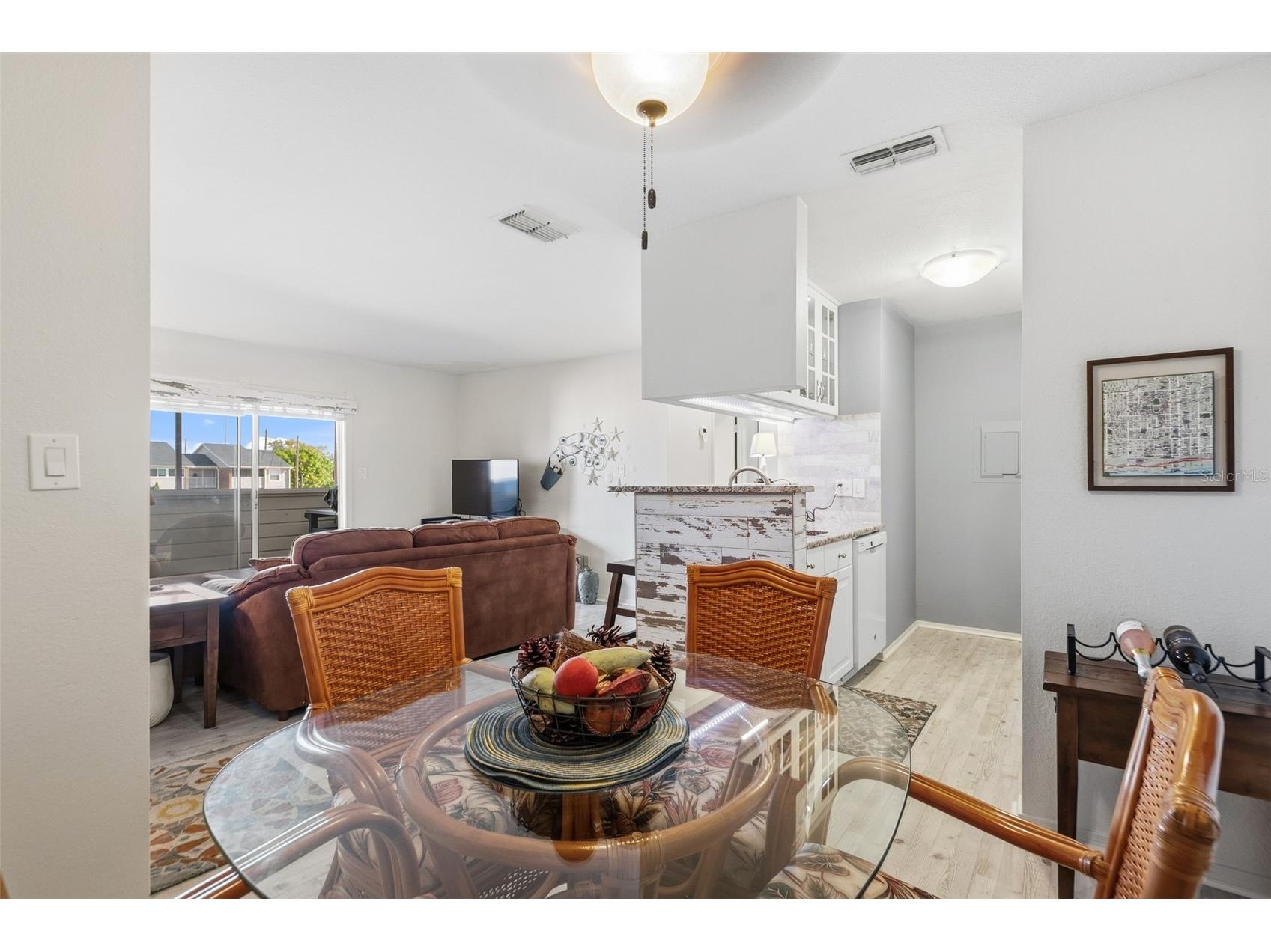 1400 Gandy Boulevard N #113 Saint Petersburg FL 33702 TB8485871 image6