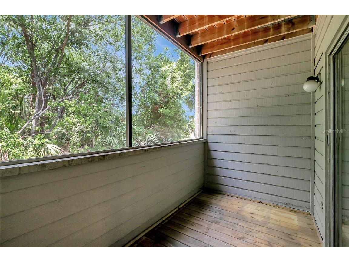 1400 Gandy Boulevard N #1504 Saint Petersburg FL 33702 TB8460955 image10