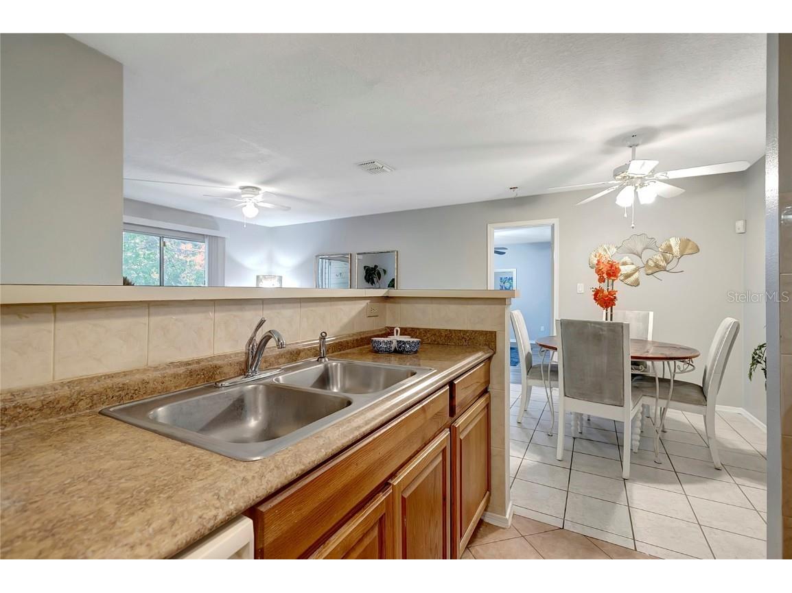 1400 Gandy Boulevard N #1504 Saint Petersburg FL 33702 TB8460955 image18