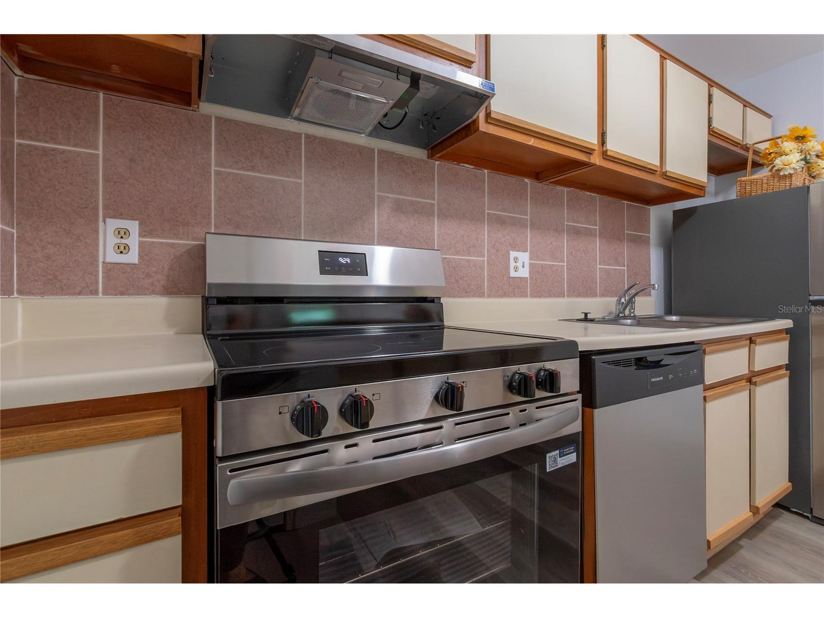 1400 Gandy Boulevard N #1708 Saint Petersburg FL 33702 TB8531997 image7