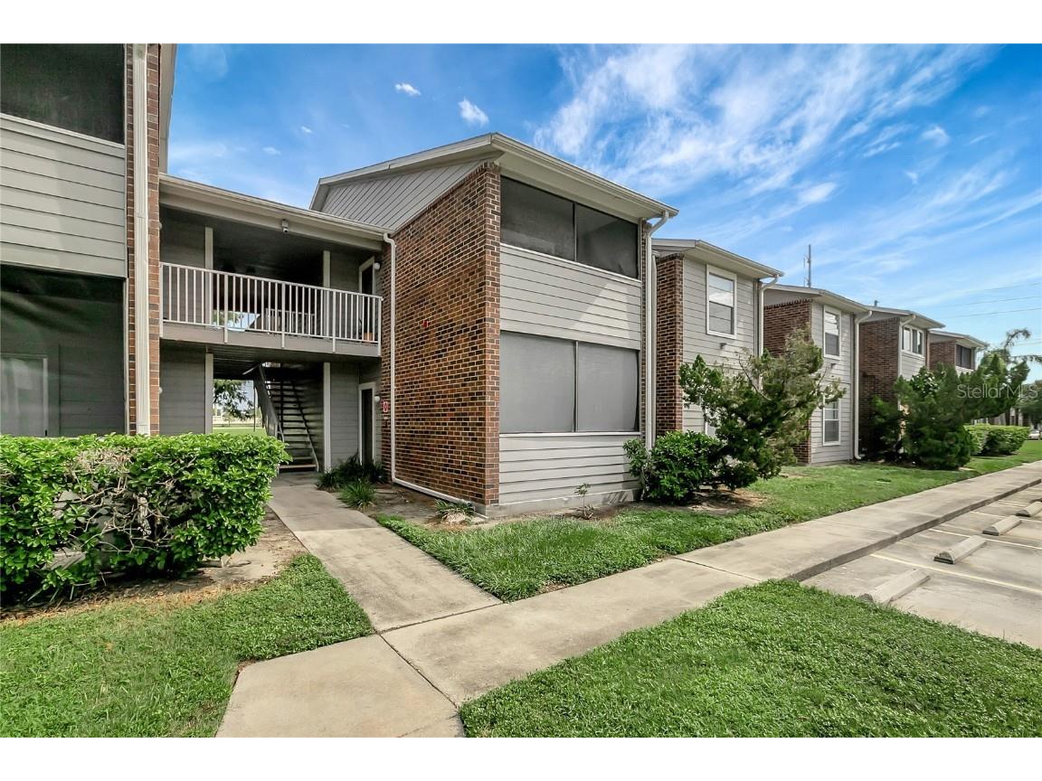 1400 Gandy Boulevard N #303 Saint Petersburg FL 33702 T3551527 image1