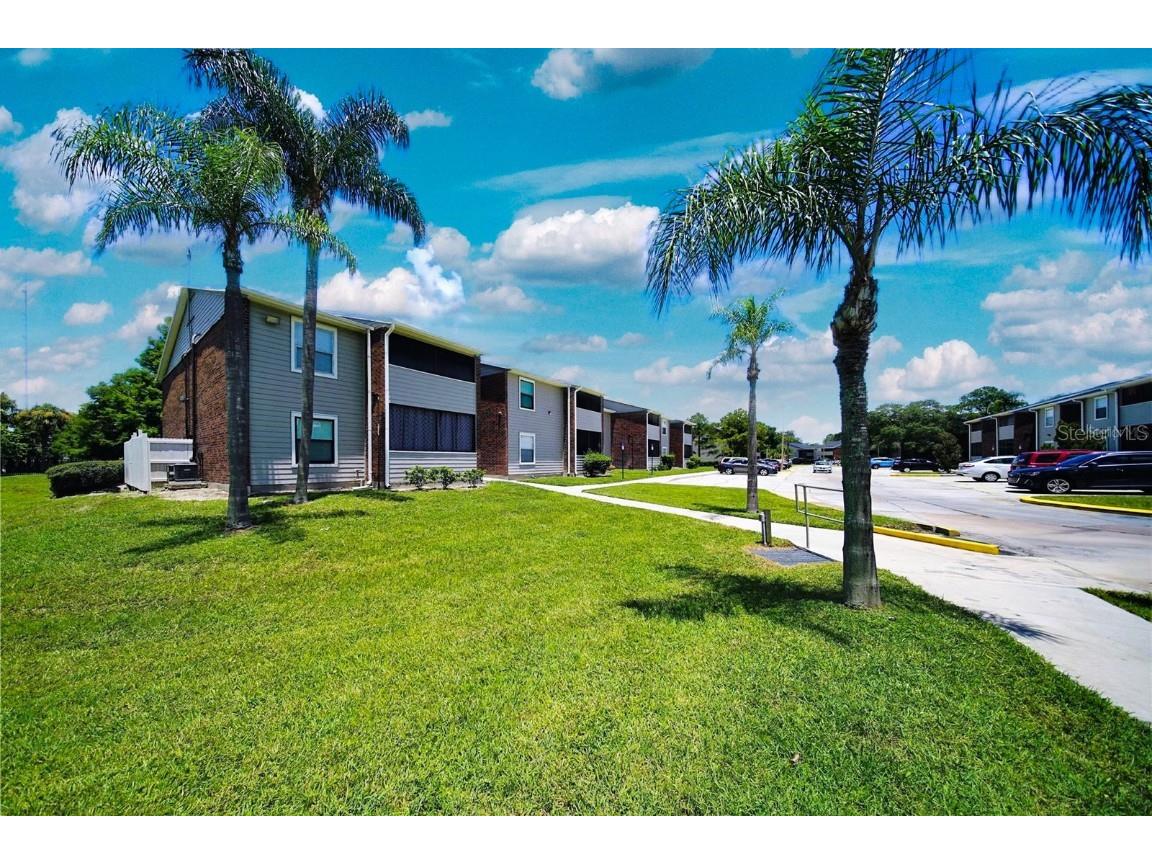1400 Gandy Boulevard N #406 Saint Petersburg FL 33702 U8204476 image1