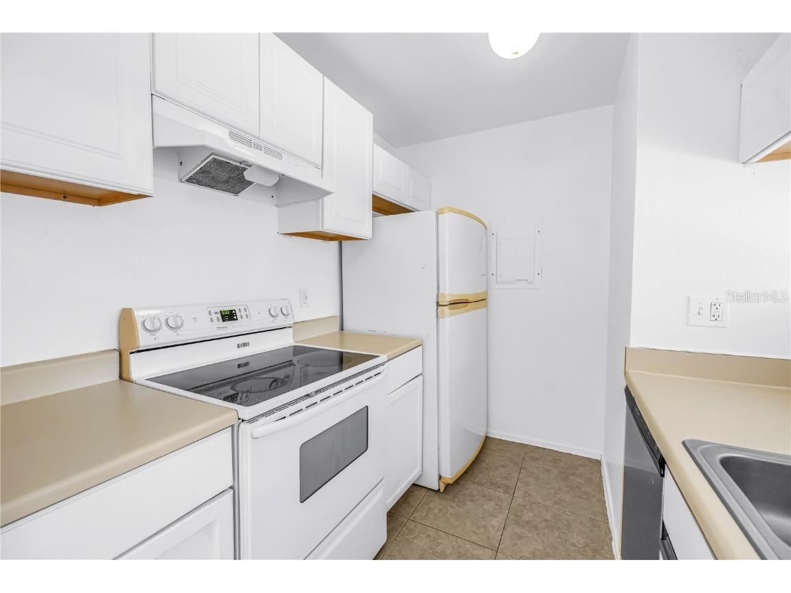 1400 Gandy Boulevard N #902 Saint Petersburg FL 33702 TB8454905 image11