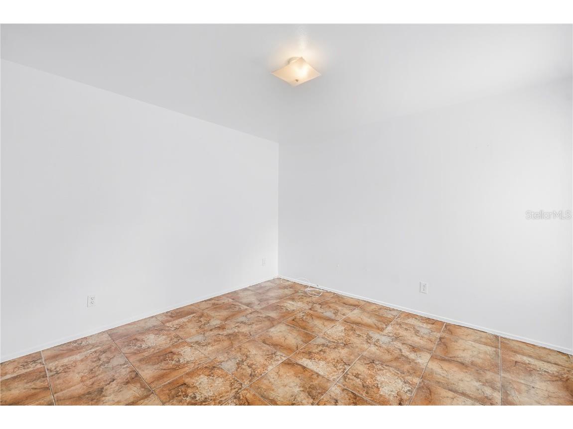 1400 Gandy Boulevard N #902 Saint Petersburg FL 33702 TB8454905 image16