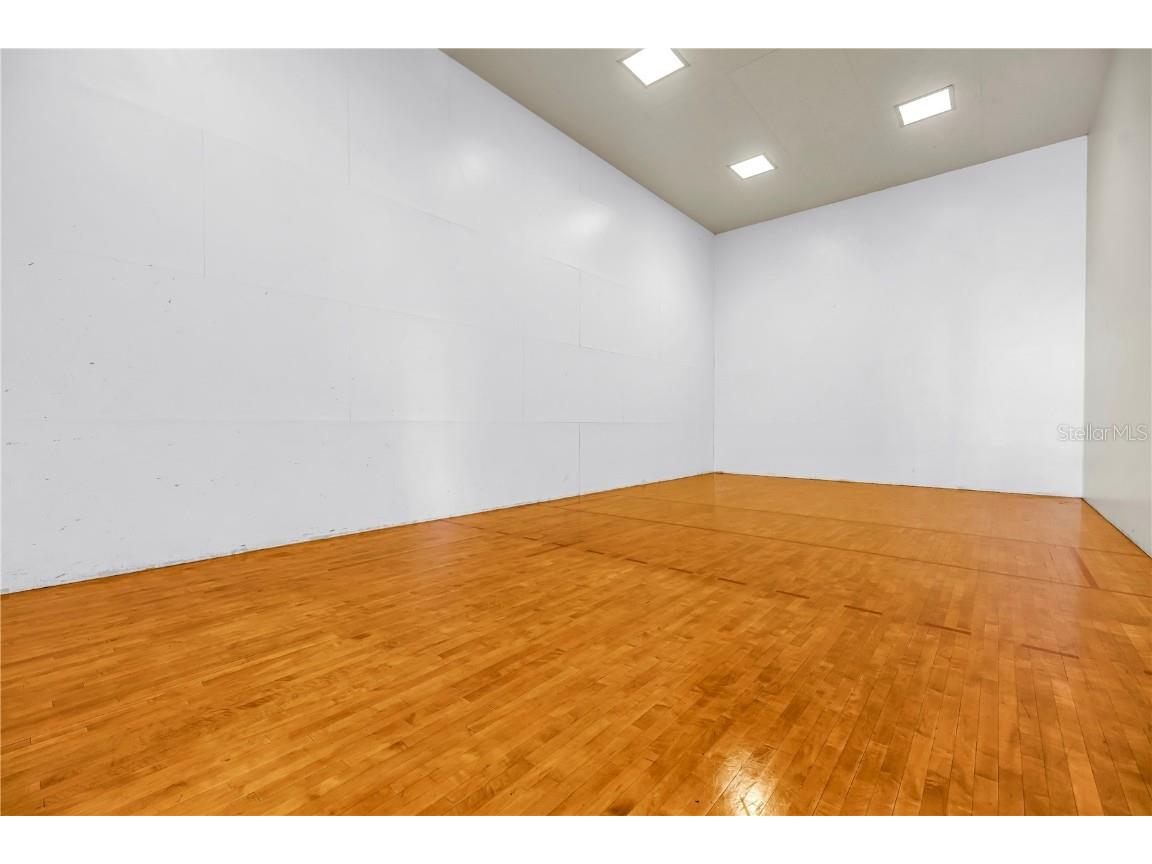 1400 Gandy Boulevard N #902 Saint Petersburg FL 33702 TB8454905 image41