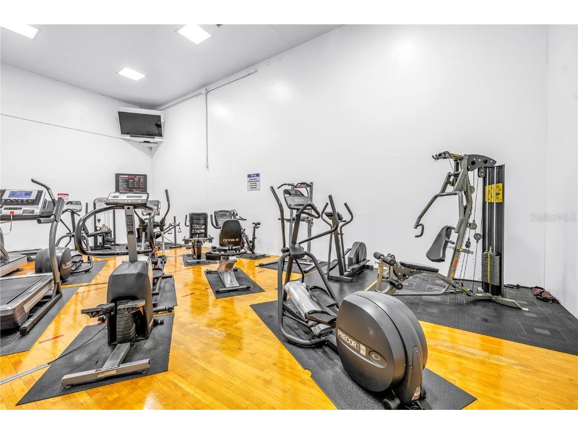 1400 Gandy Boulevard N #902 Saint Petersburg FL 33702 TB8454905 image43