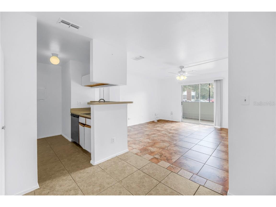 1400 Gandy Boulevard N #902 Saint Petersburg FL 33702 TB8454905 image9