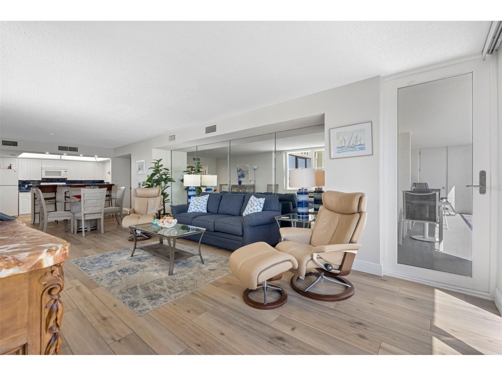 1400 Gulf Boulevard #101 Clearwater Beach FL 33767 TB8500437 image14