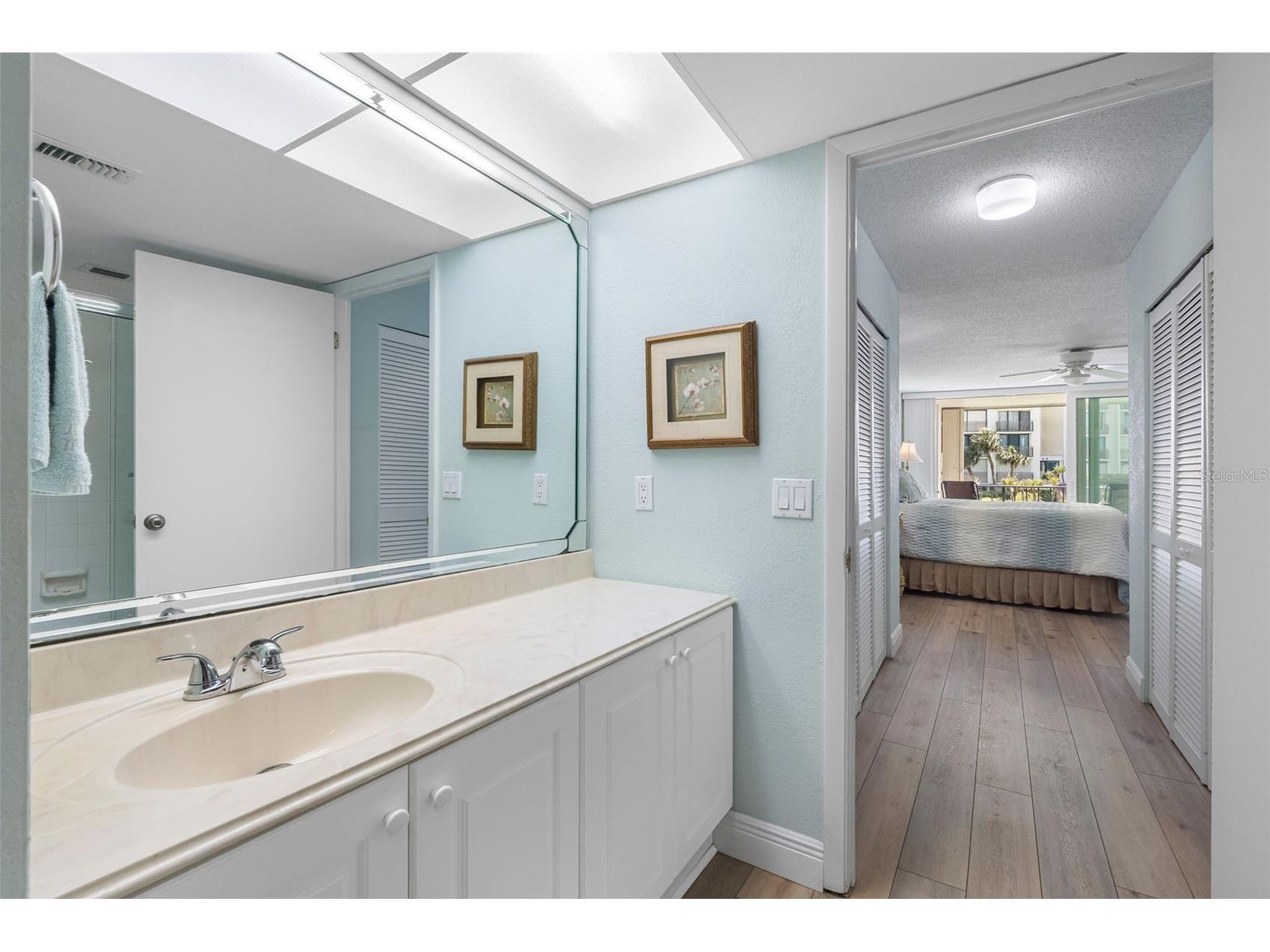 1400 Gulf Boulevard #101 Clearwater Beach FL 33767 TB8500437 image28