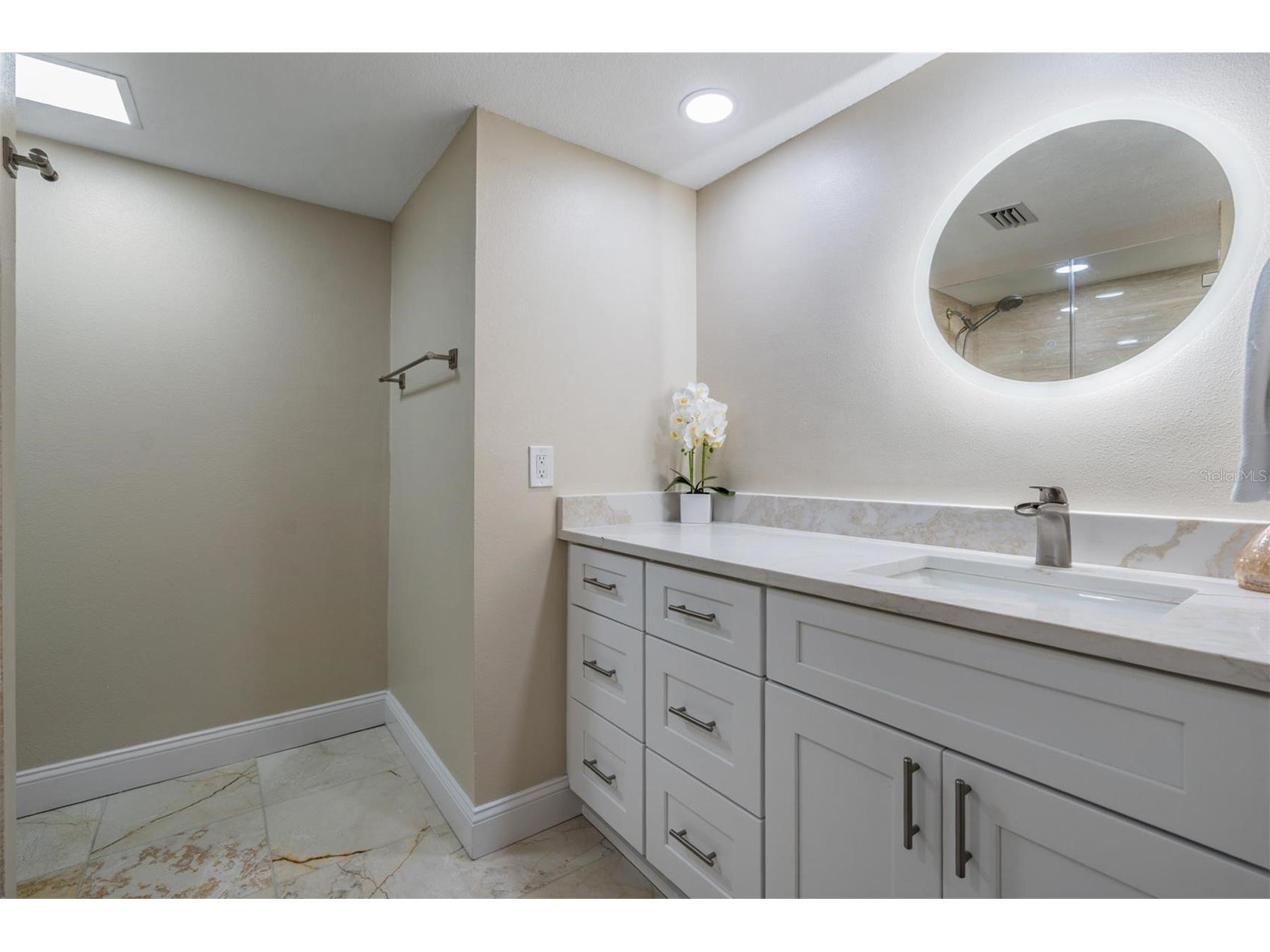 1400 Gulf Boulevard #109 Clearwater Beach FL 33767 TB8476827 image30