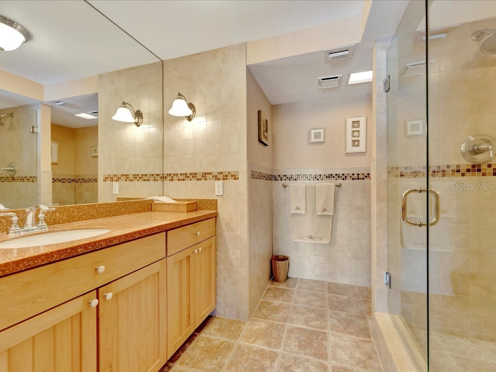 1400 Gulf Boulevard #204 Clearwater Beach FL 33767 TB8438906 image31