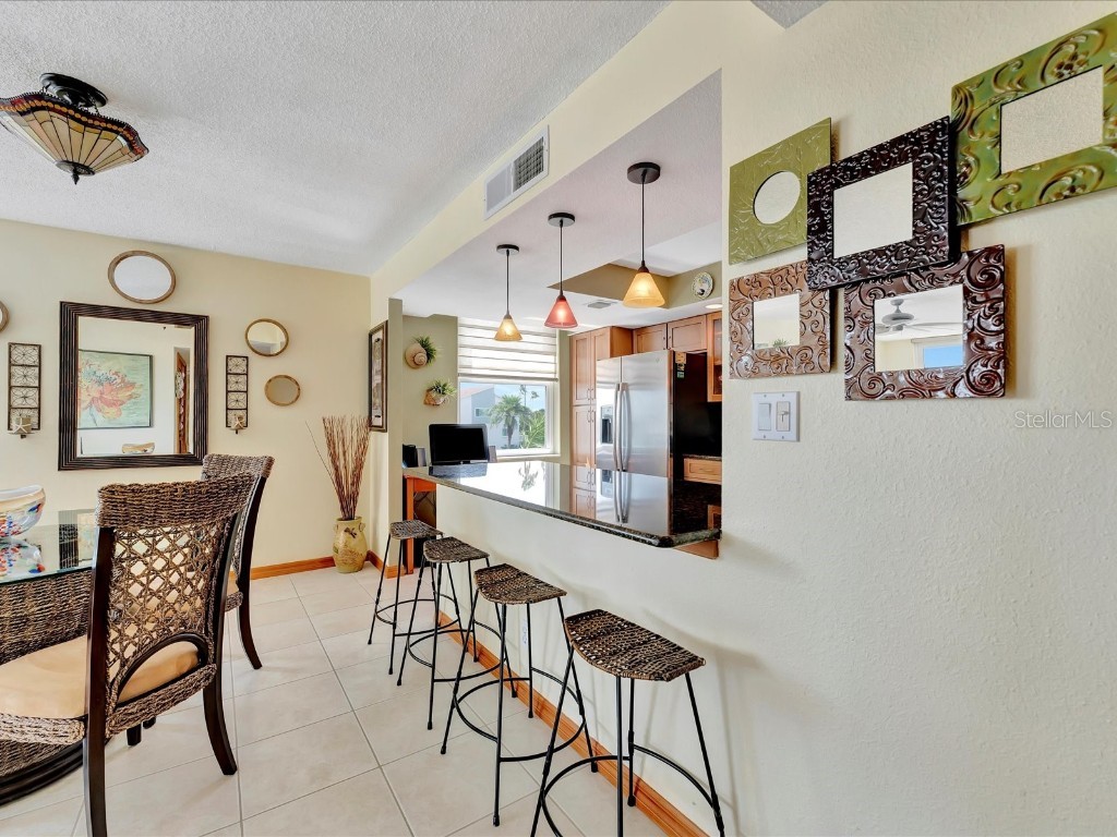 1400 Gulf Boulevard #204 Clearwater Beach FL 33767 TB8438906 image6