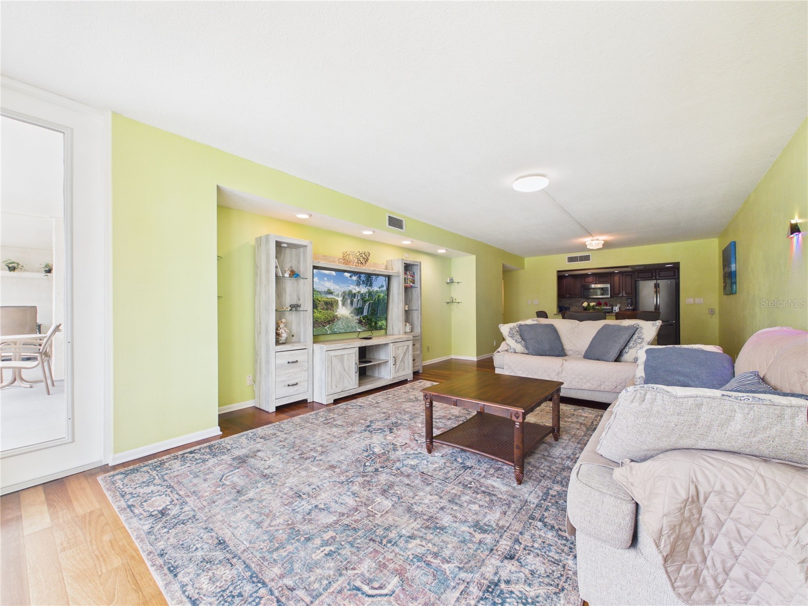 1400 Gulf Boulevard #212 Clearwater Beach FL 33767 TB8515879 image4