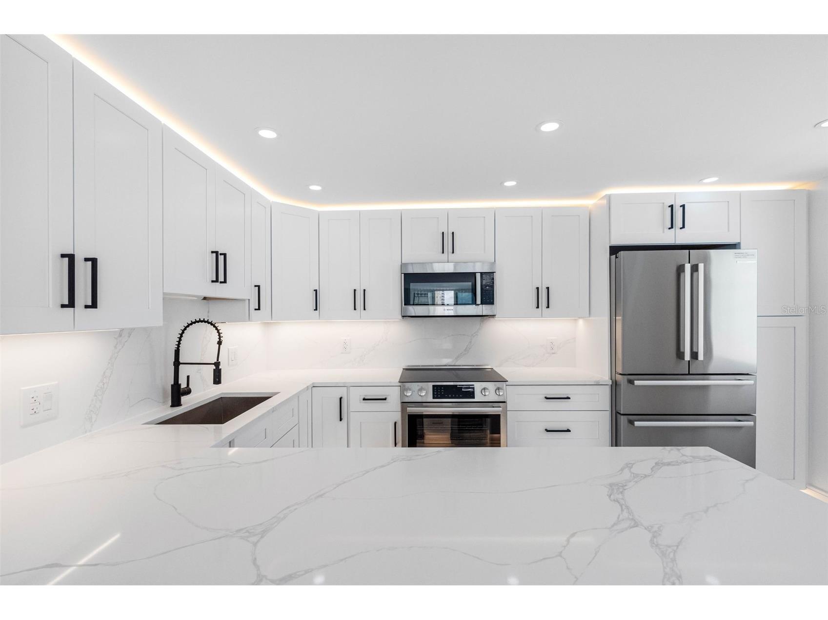1400 Gulf Boulevard #409 Clearwater Beach FL 33767 TB8512686 image11