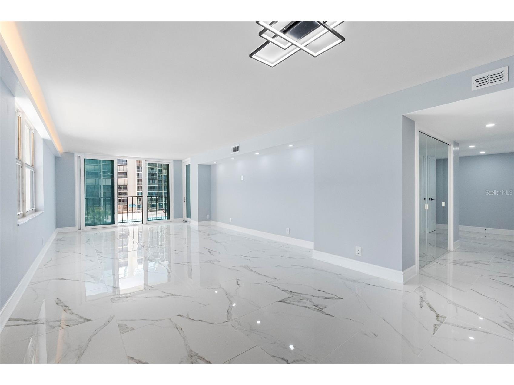 1400 Gulf Boulevard #409 Clearwater Beach FL 33767 TB8512686 image17