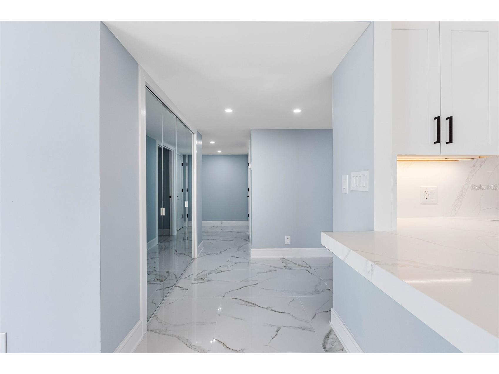 1400 Gulf Boulevard #409 Clearwater Beach FL 33767 TB8512686 image28