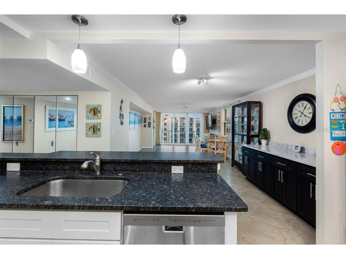 1400 Gulf Boulevard #701 Clearwater Beach FL 33767 TB8446882 image11