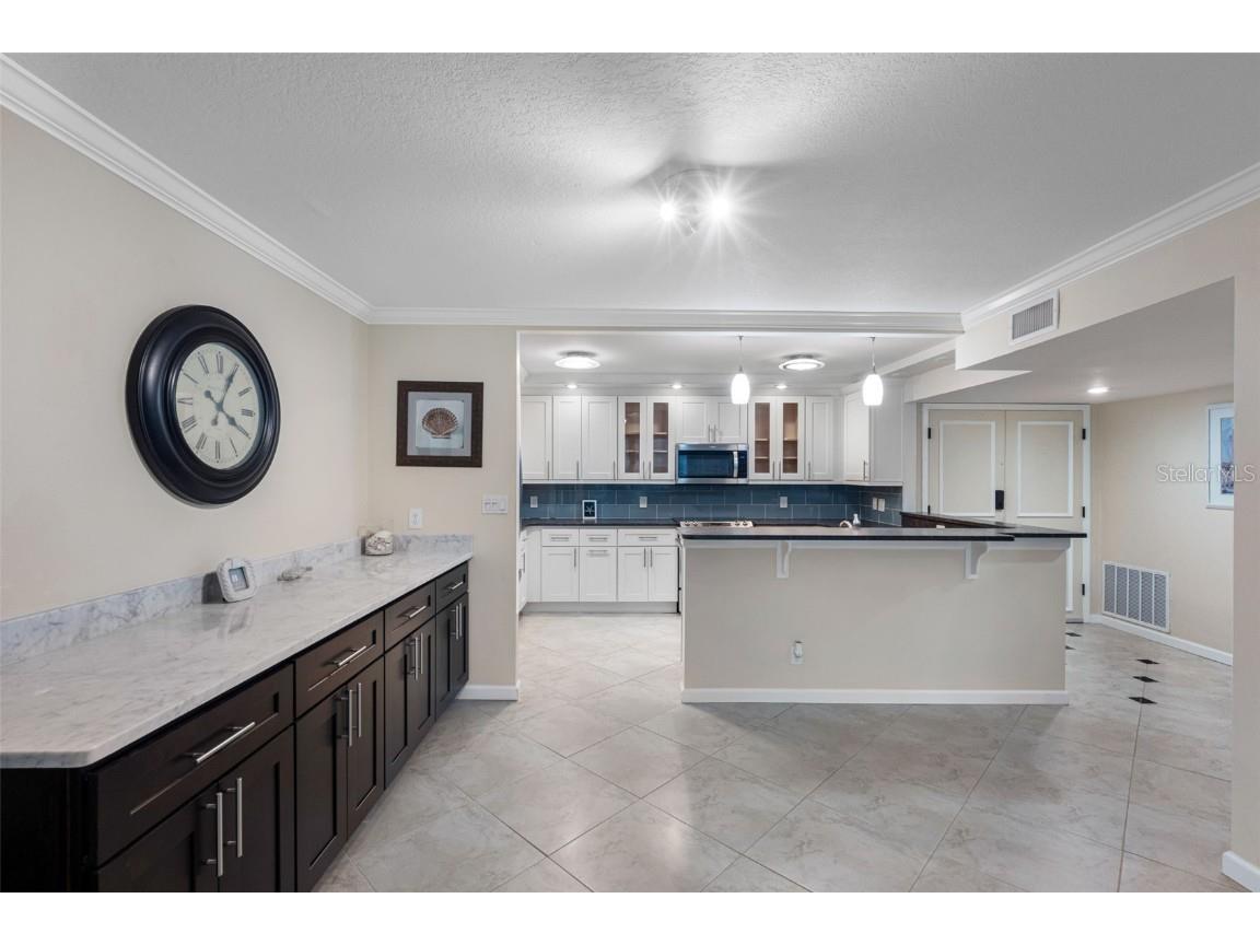 1400 Gulf Boulevard #701 Clearwater Beach FL 33767 TB8446882 image20