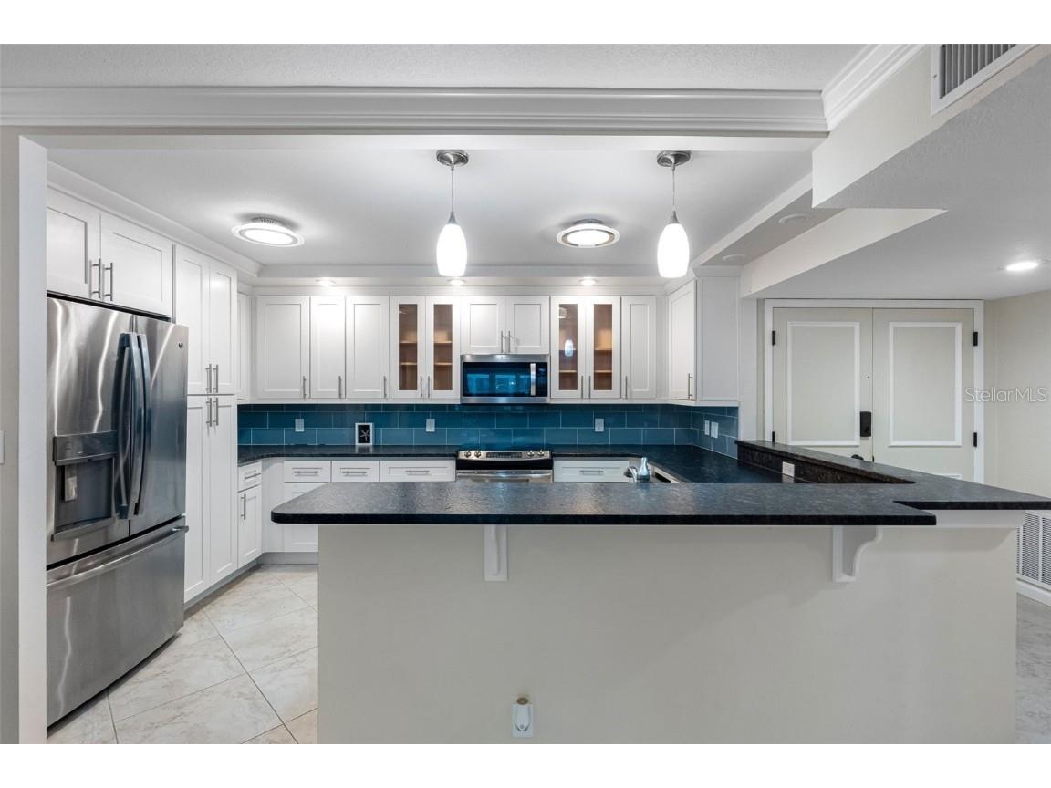 1400 Gulf Boulevard #701 Clearwater Beach FL 33767 TB8446882 image7