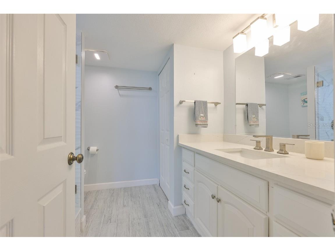 1400 Gulf Boulevard #704 Clearwater Beach FL 33767 TB8433543 image20