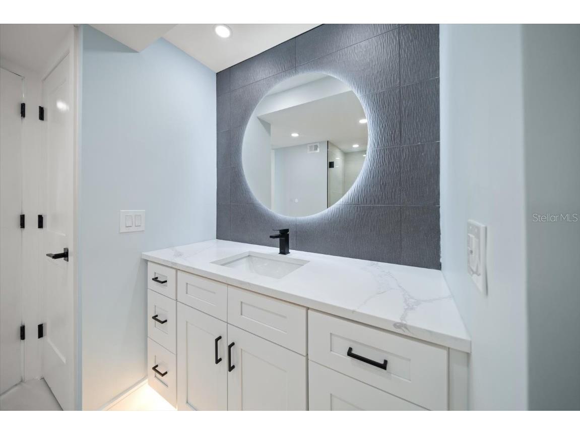 1400 Gulf Boulevard #804 Clearwater Beach FL 33767 TB8384130 image12