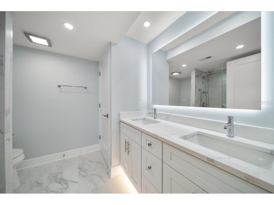 1400 Gulf Boulevard #804 Clearwater Beach FL 33767 TB8384130 image19