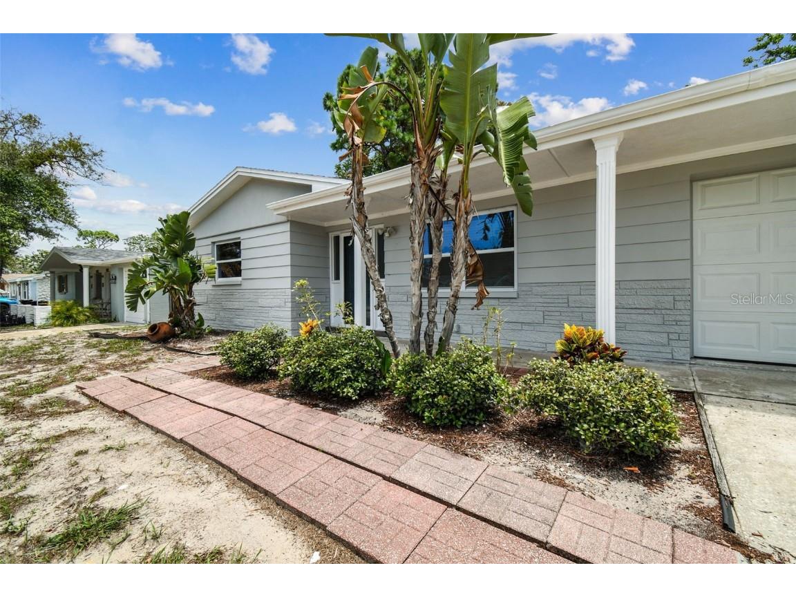 1400 Honor Drive Holiday FL 34690 U8231434 image1
