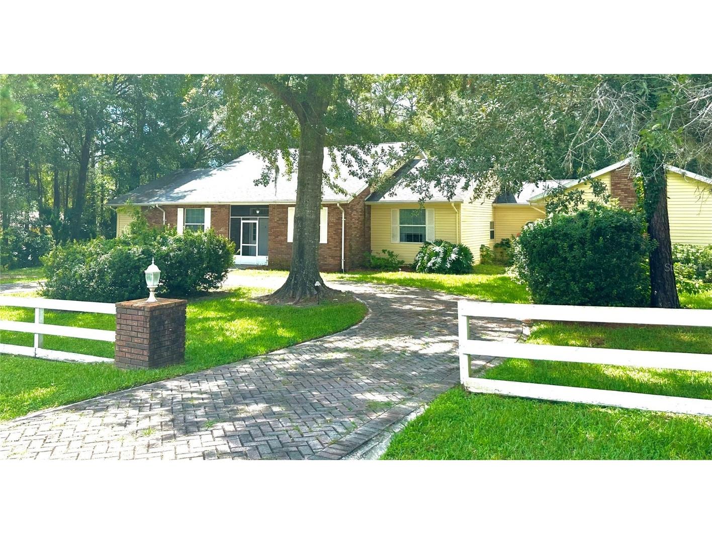 1400 N Castleland Terrace Lecanto FL 34461 T3472819 image1