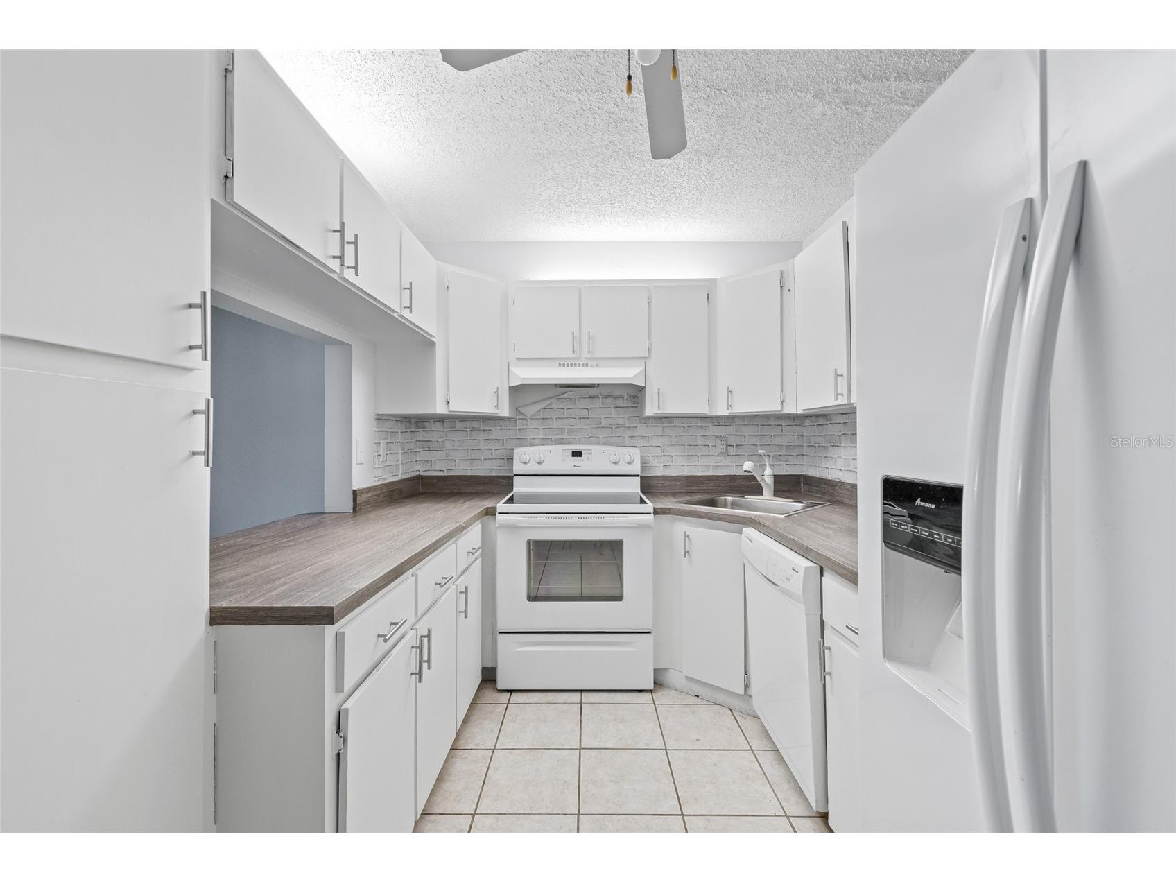 1400 Pine Glen Lane #D1 Tarpon Springs FL 34688 TB8425110 image16