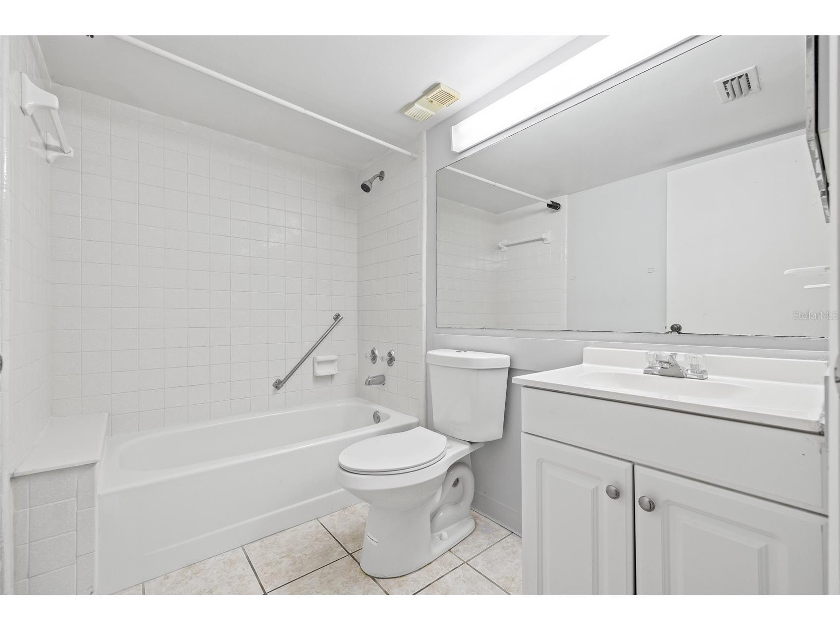 1400 Pine Glen Lane #D1 Tarpon Springs FL 34688 TB8425110 image23