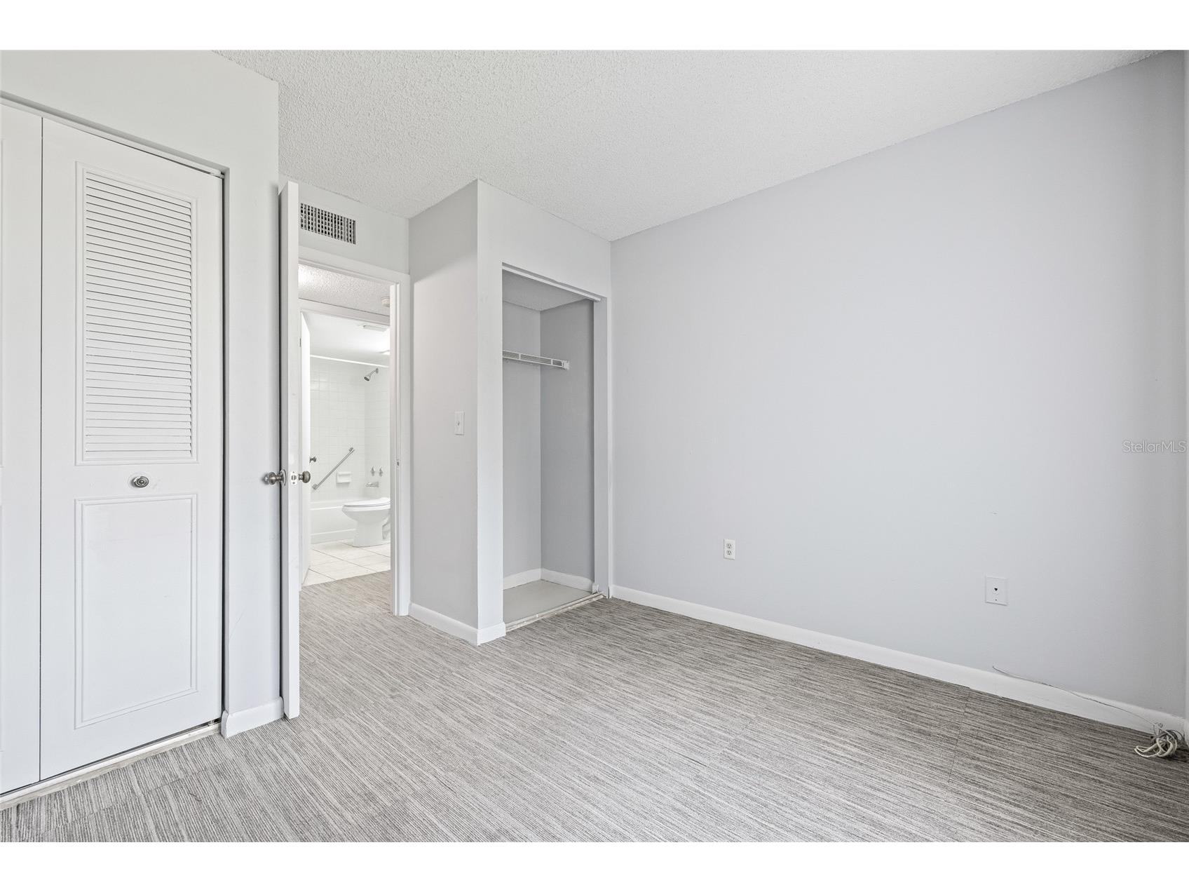 1400 Pine Glen Lane #D1 Tarpon Springs FL 34688 TB8425110 image30