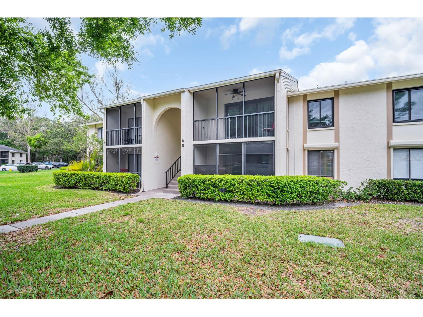1400 Pine Glen Lane #D2 Tarpon Springs FL 34688 TB8486648 image1