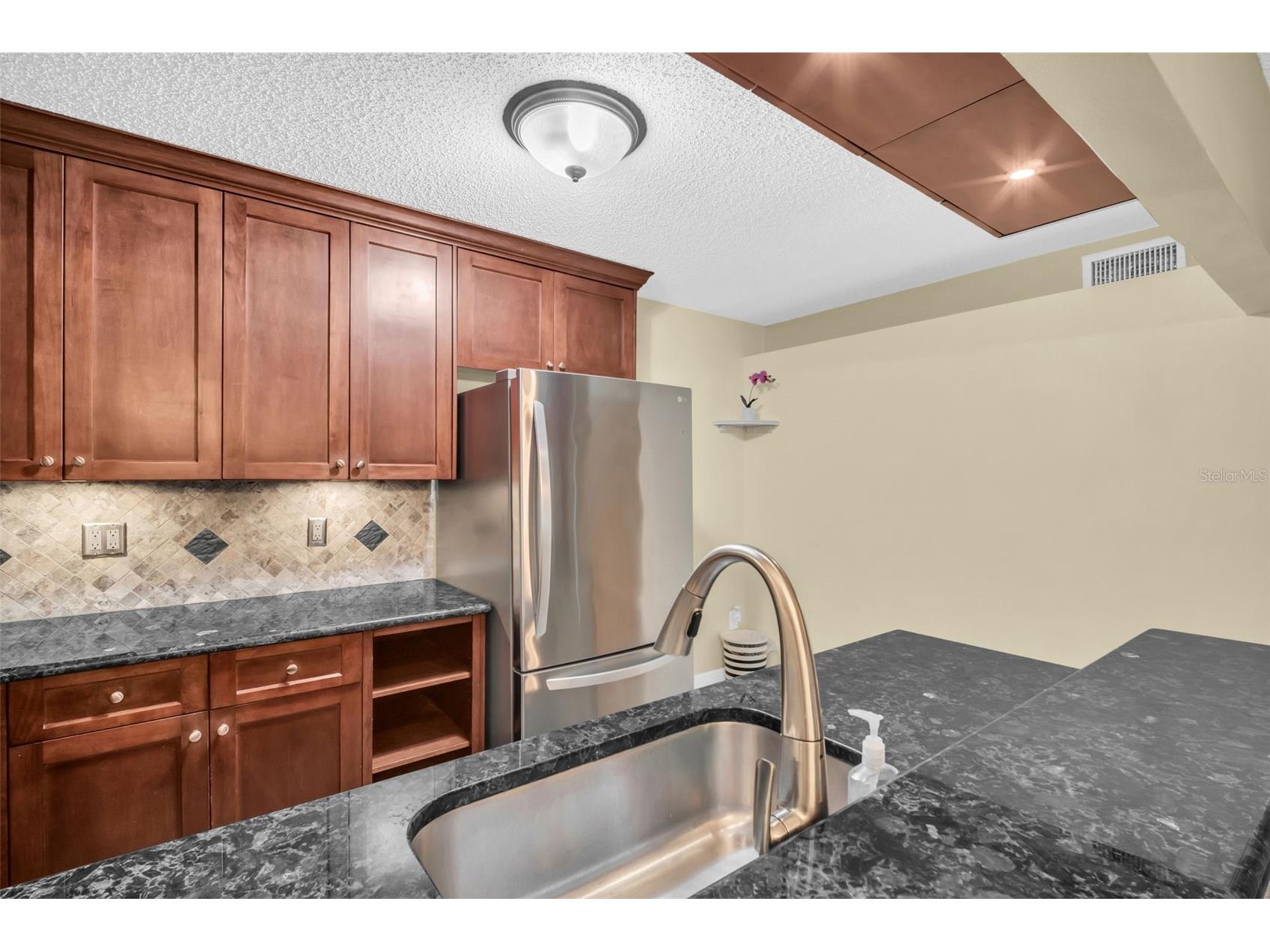 1400 Pine Glen Lane #D2 Tarpon Springs FL 34688 TB8486648 image15
