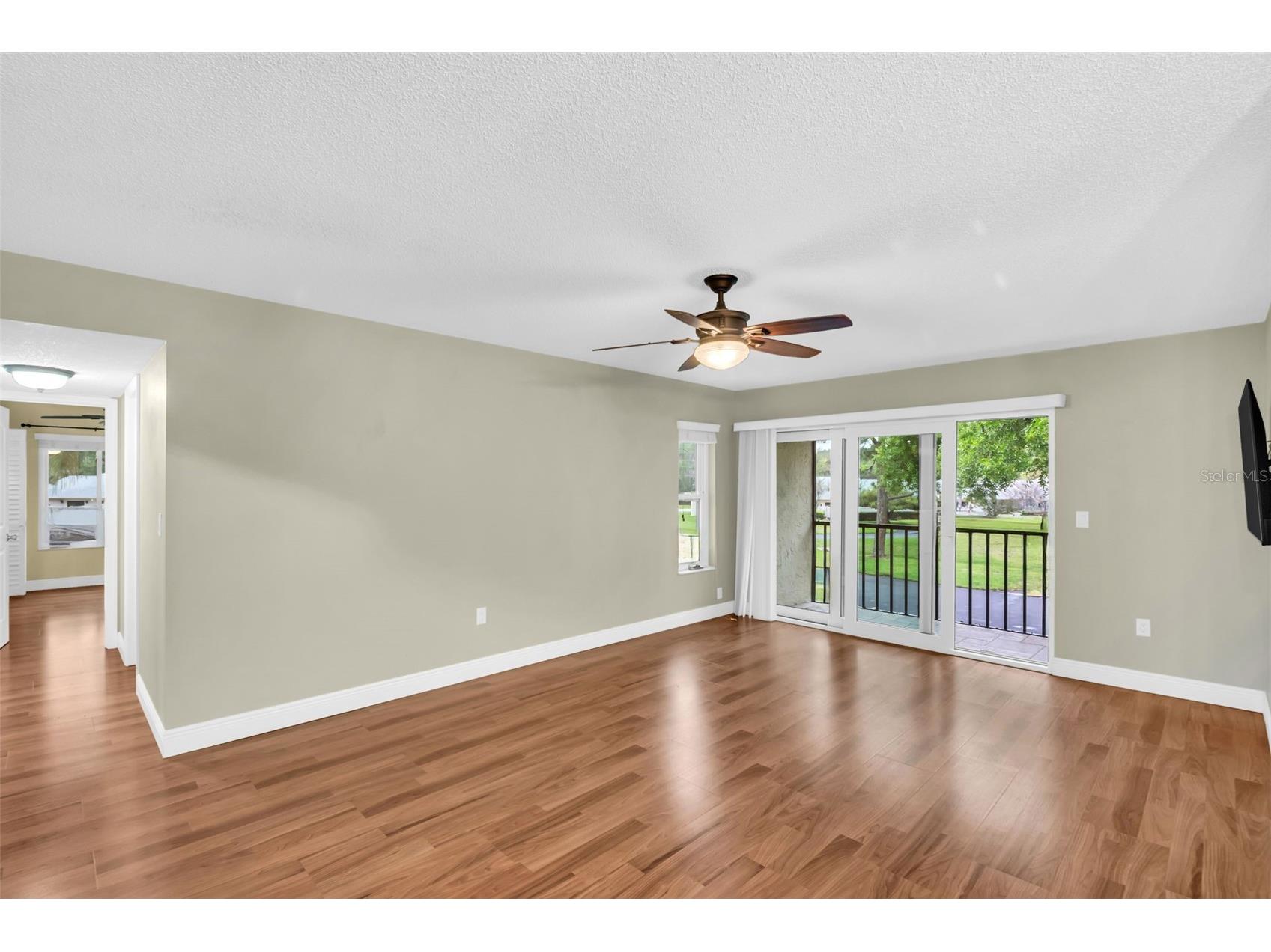 1400 Pine Glen Lane #D2 Tarpon Springs FL 34688 TB8486648 image20