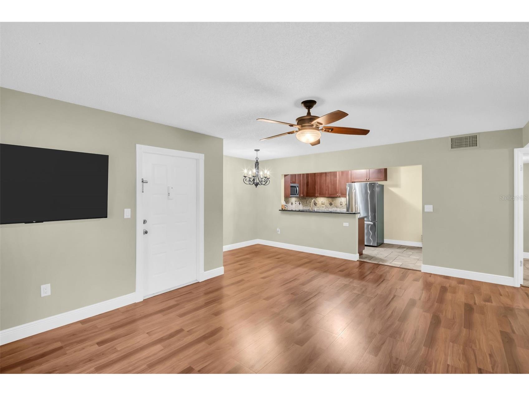 1400 Pine Glen Lane #D2 Tarpon Springs FL 34688 TB8486648 image8
