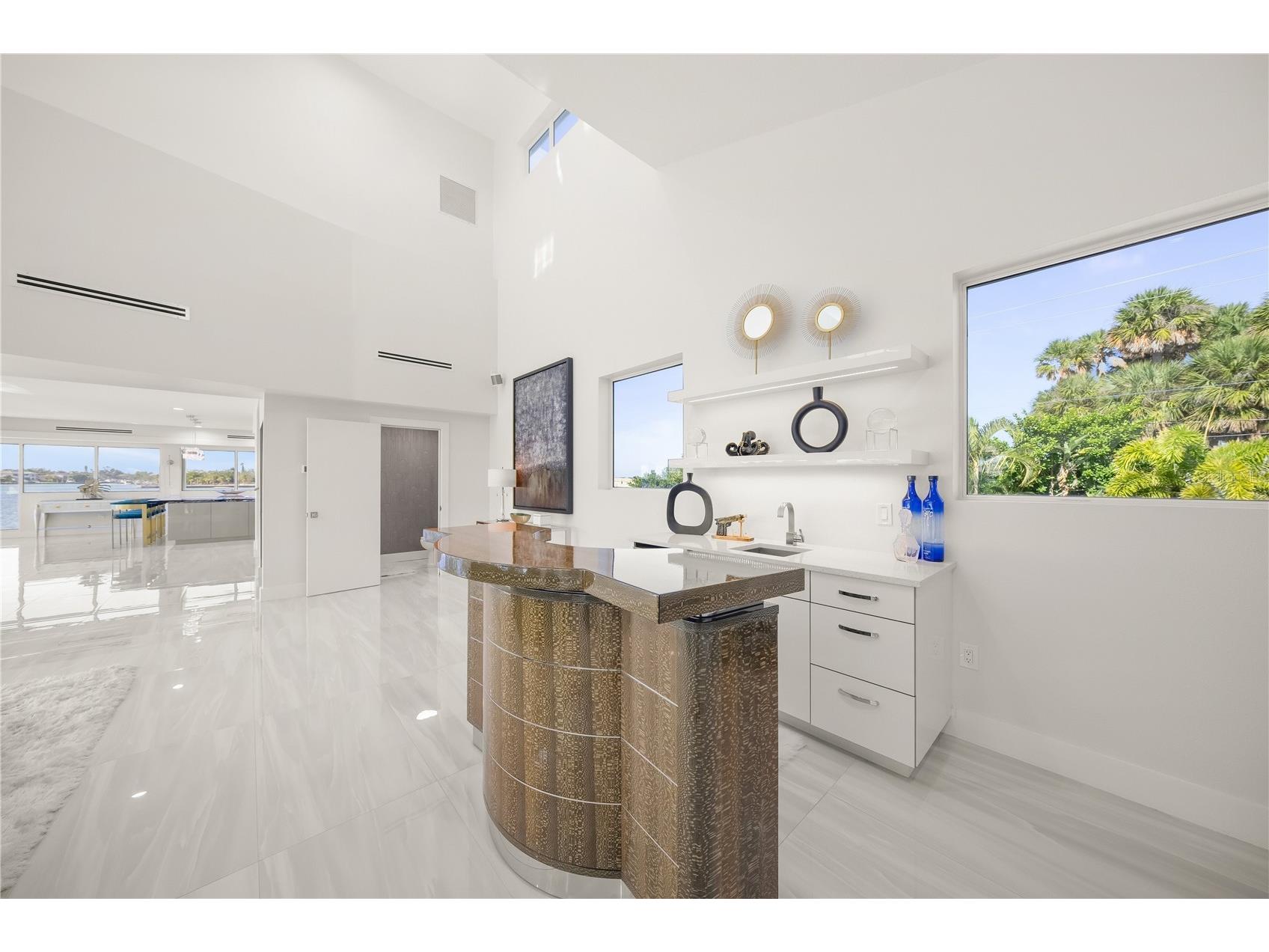 1400 Siesta Drive Sarasota FL 34239 A4678496 image11