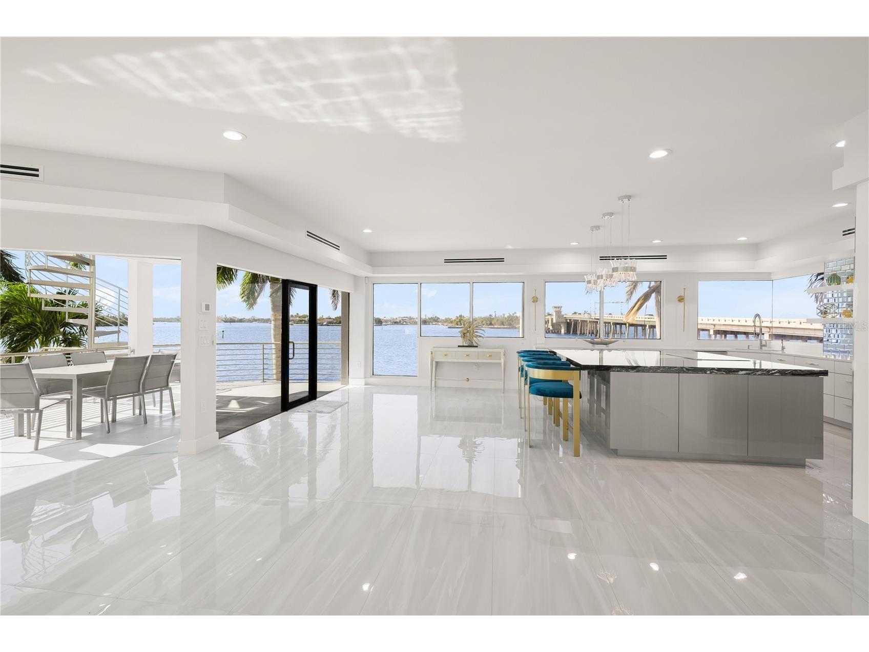 1400 Siesta Drive Sarasota FL 34239 A4678496 image14